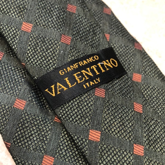 Men’s Gianfranco Valentino Italy Necktie Vintage - Picture 2 of 8